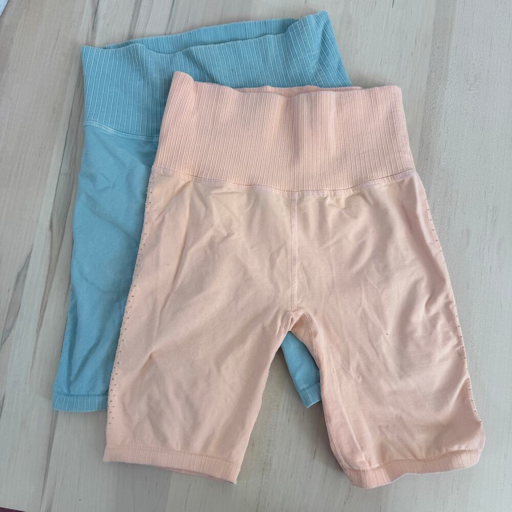 EUC $116 Free People Movement Good Karma Bike Shorts Bundle - Picture 8 of 8